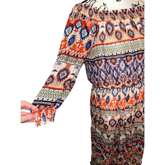 NEW YORK & COMPANY AZTEC PRINT MAXI DRESS SIZE Small - Picture 5 of 9